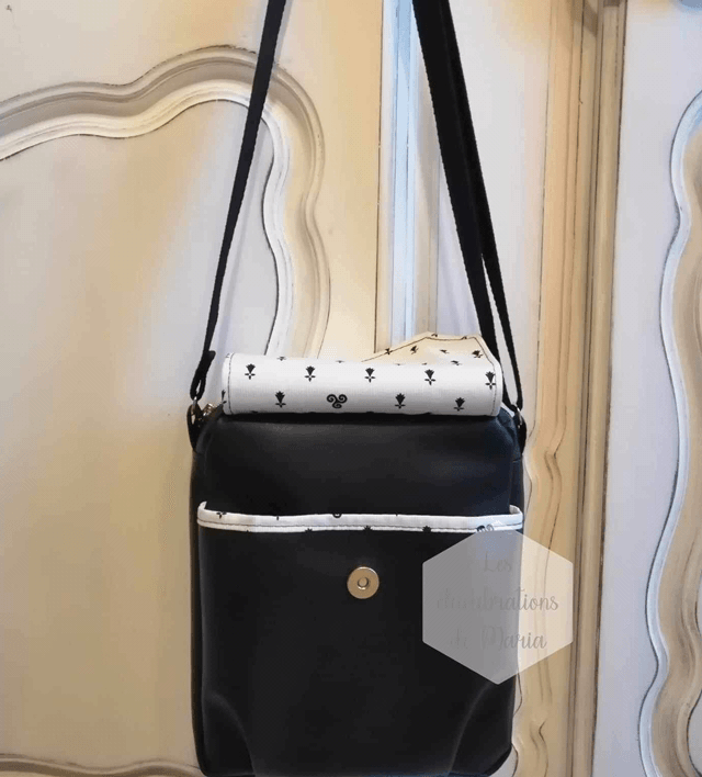 Sacoche homme en simili cuir noir - Elégance et fonctionnalité